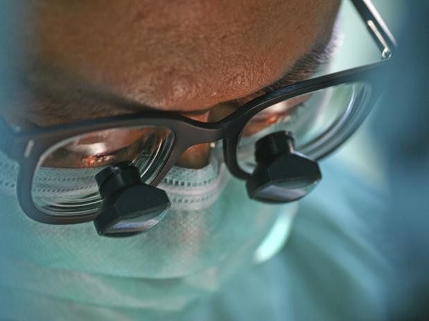 El poder de las gafas inteligentes en la sanidad: asistencia