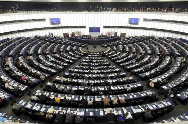 parlamento-europeo-acceso-medicamentos