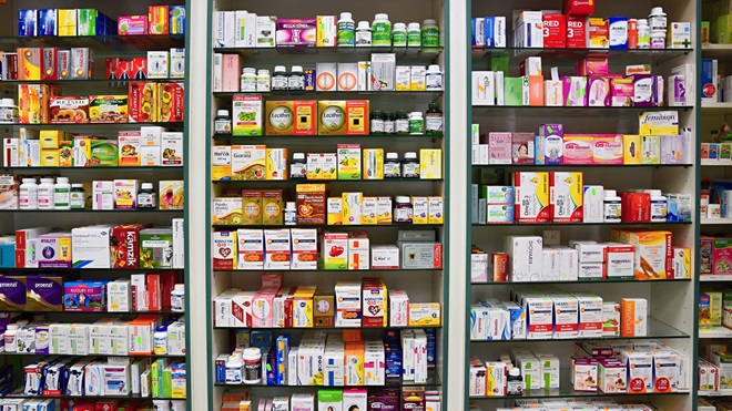 El control del gasto farmacéutico acceso medicamentos