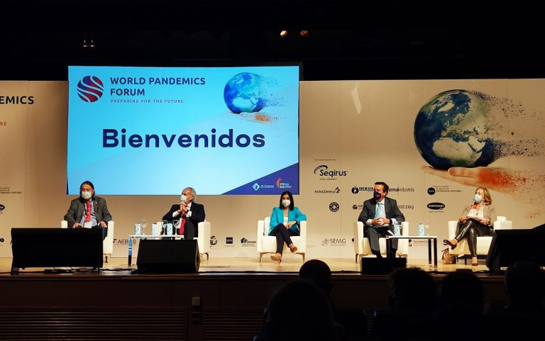 Inauguración del World Pandemics Forum, un encuentro que busca sacar conclusiones que sirvan al mundo para prepararse ante futuras crisis sanitarias