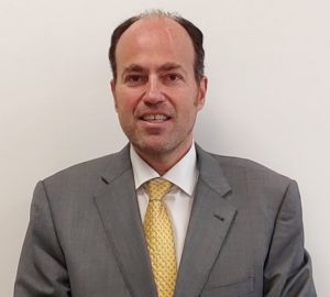 Dr. Fernando Osorio, Farmasierra