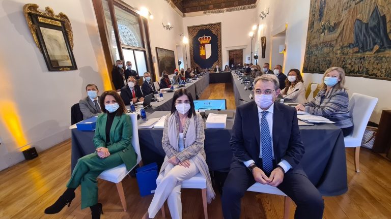 Consejo Interterritorial en Toledo, donde se abordan las razones de la retirada de las mascarillas en interiores