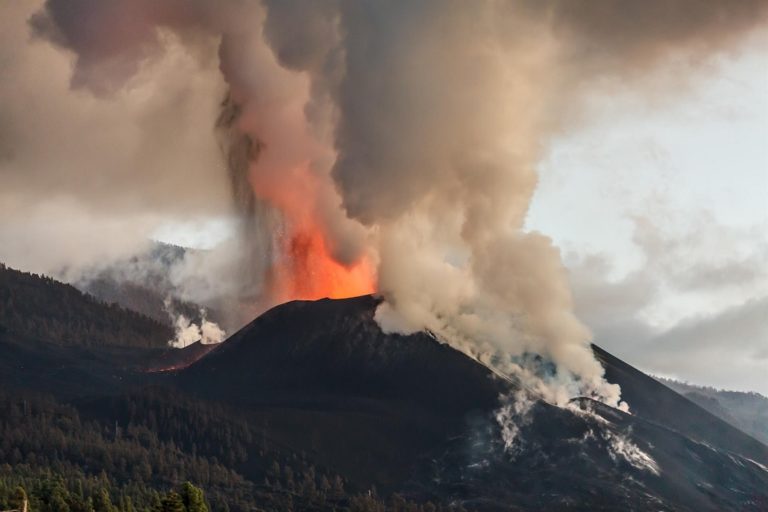 estudio-separ-impacto-salud-respiratoria-erupcion-volcan-la-palma