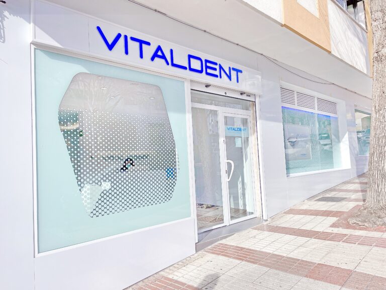 Vitaldent-servicio-clínicas-dentales
