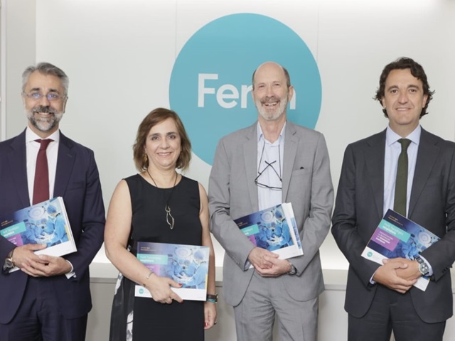 Presentacion informe Fenin Perfil Tecnológico Hospitalario
