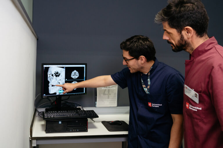 formación-odontología- Universidad-Europea