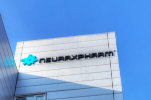 Neuraxpharm
