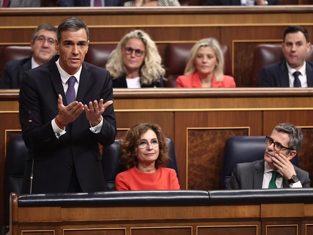 Pedro-Sánchez-Congreso-noviembre-2025-colaboración-público-privada