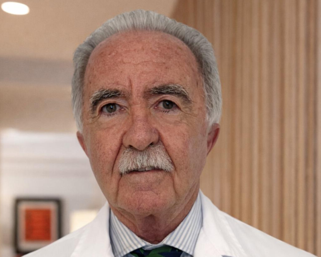 Carlos-Hern&aacute;ndez-urolog&iacute;a-Mara&ntilde;&oacute;n