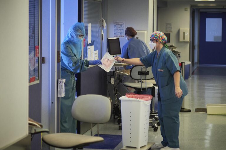 sanitarios-insomnio-pandemia