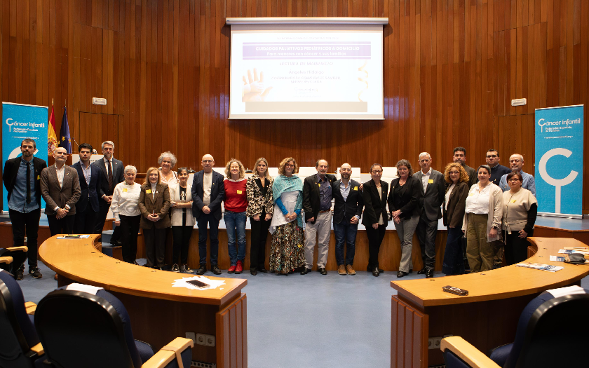 presentacion-informe-ok-cuidados-paliativos-pediatricos-domicilio-familias-cancer-infantil--1