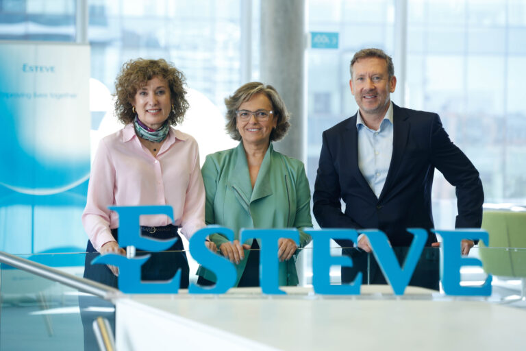 Esteve-Espa&ntilde;a-China
