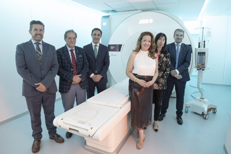 Hospital San Rafael, resonancia magnética 5 Teslas