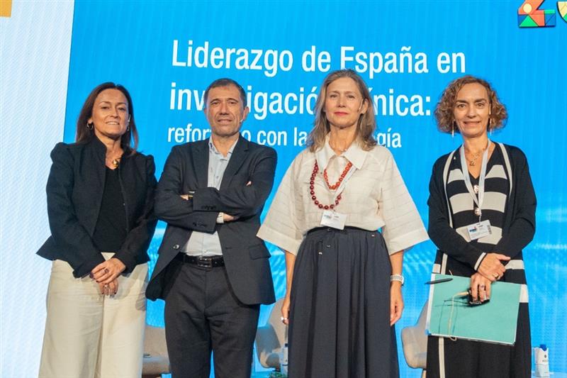 25 Encuentro de la Industria Farmacéutica marcos regulatorios ensayos clínicos