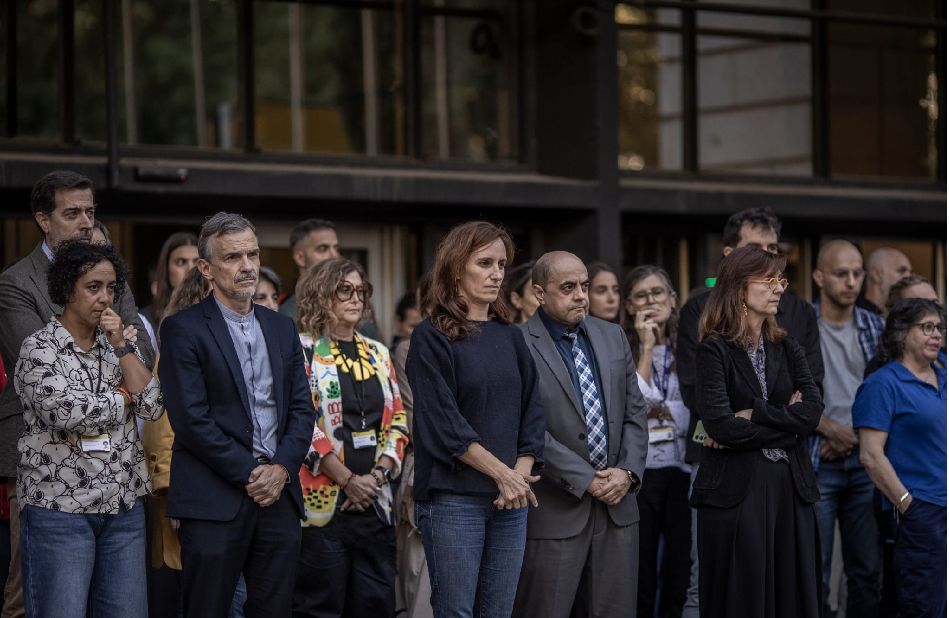 minuto-silencio-ministerio-sanidad-victicas-accidente-ferroviario-toledo-sanitarios-auxilian-victimas